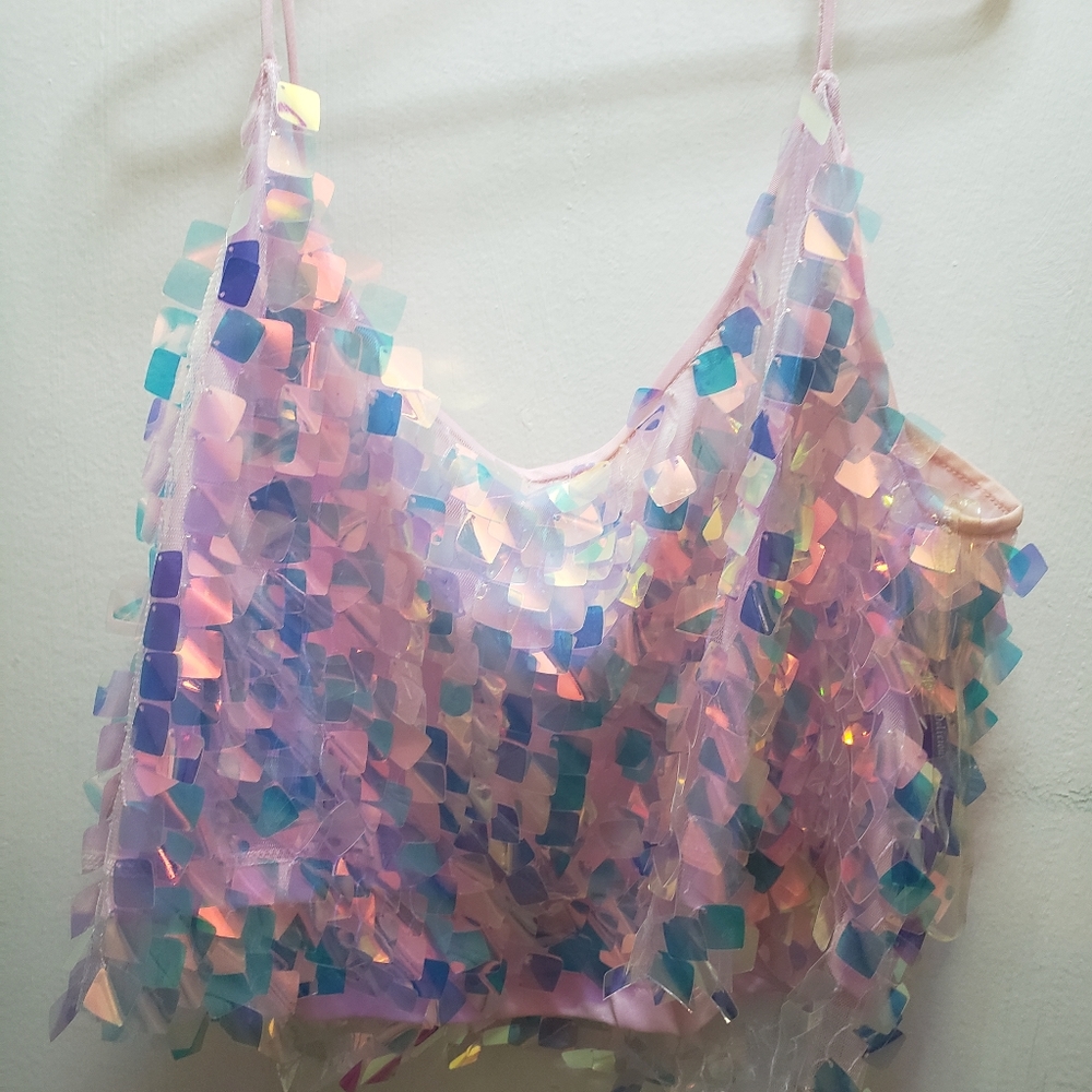 Pink sequins crop top